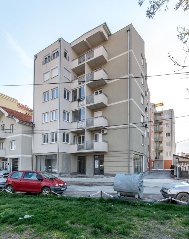 Stambena zgrada, Knićaninova 10, Požarevac